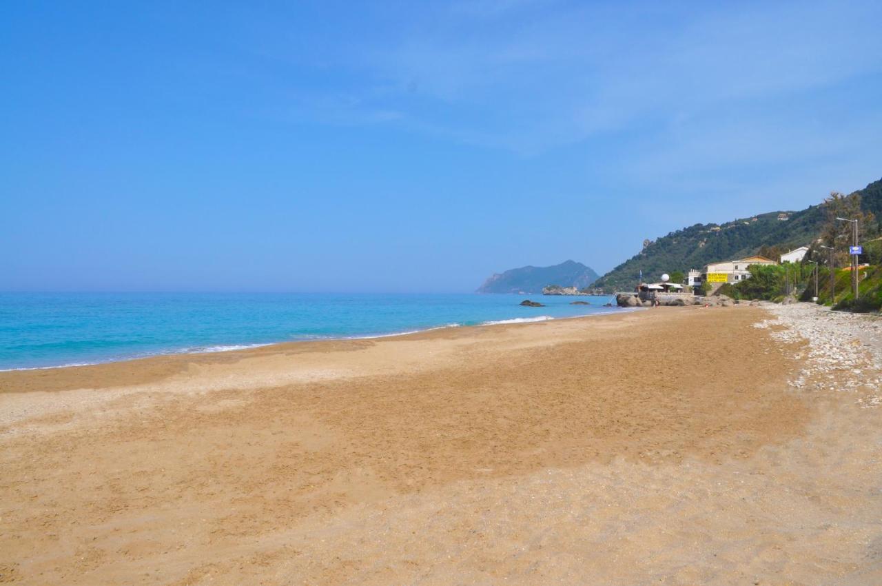 Holiday Apartments Maria With Pool - Agios Gordios Beach Dış mekan fotoğraf